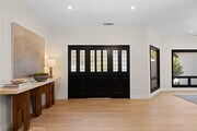 Photo - 6016 Woodlake Ave