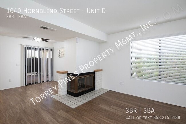 Building Photo - 1040 Hornblend St Unit D