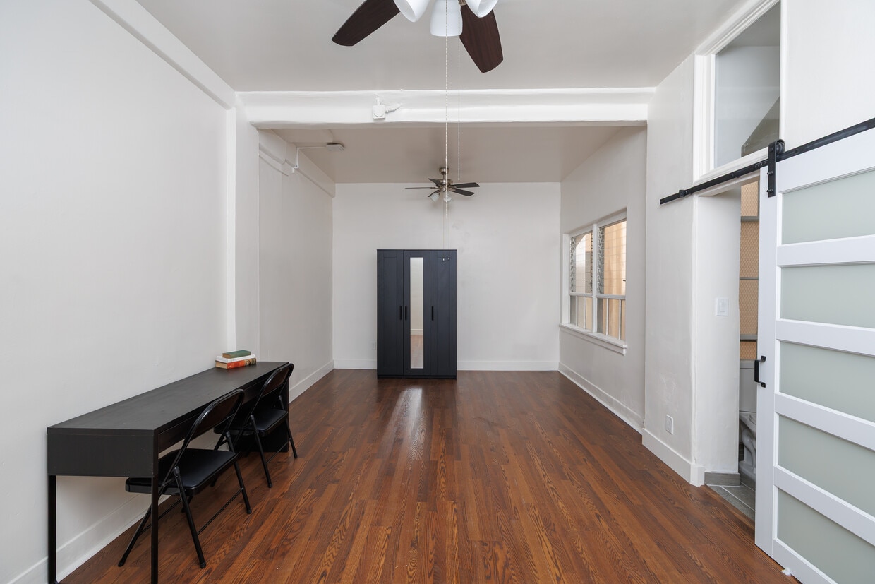 3D Tour - Arlington Apartments