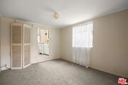 Photo - 435 Raymond Ave