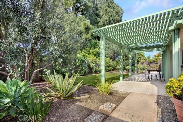 Building Photo - 25256 Pacifica Ave