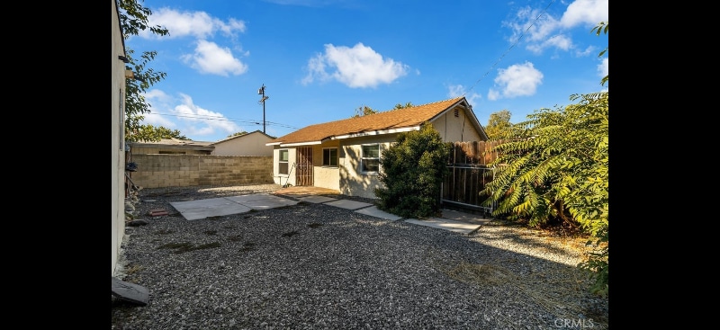 Photo - 265 N Campus Ave Unit 2