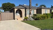 Photo - 6468 Zelzah Ave