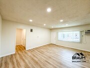 Photo - 13129 Oxnard St Apartment Unit 15