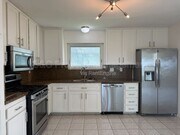 Photo - 1862 Hanford Dr
