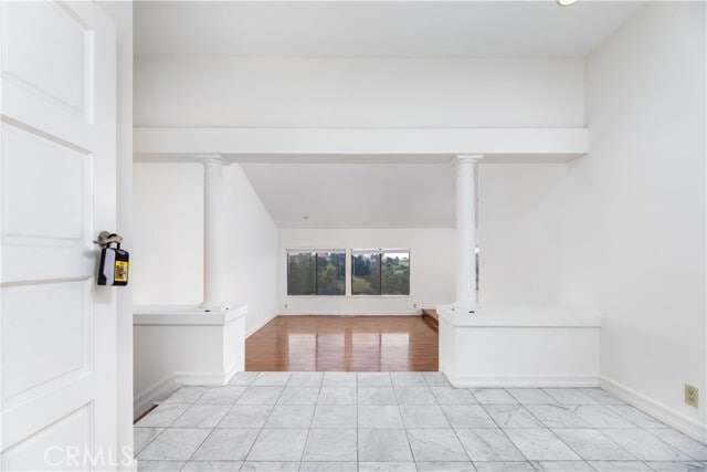 Photo - 2605 Indian Creek Rd