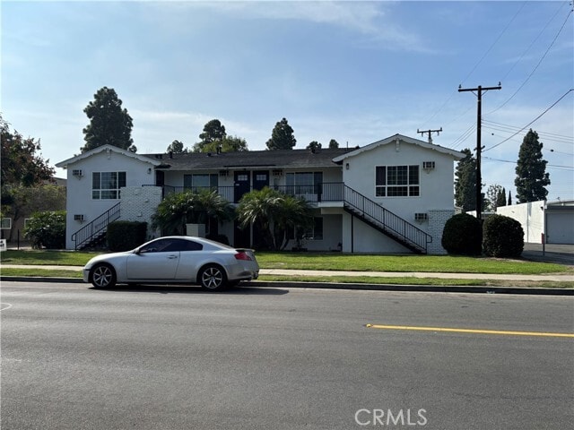 Photo - 12551 Nutwood St