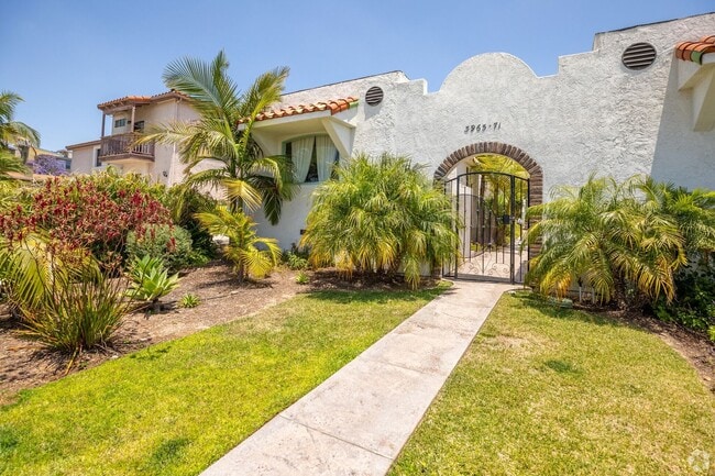 Charming North Park 1 Bedroom 1 Bathroom A... - Charming North Park 1 Bedroom 1 Bathroom A... Apartment Unit 3967 1/4