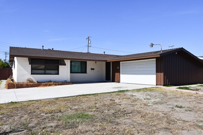 Photo - 6501 Tillamook Ave