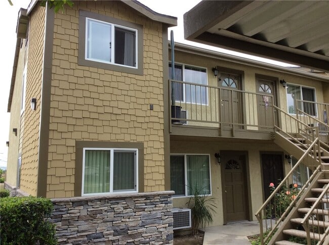 Photo - 1200 S San Antonio Ave Apartment Unit 7