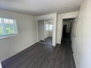 Photo - 1526-1528 E. 9th St. Unit 1528