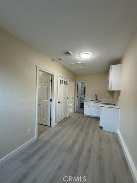 Photo - 2032 Victoria Dr