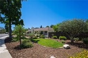 Photo - 668 W Twelfth St