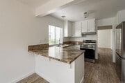 Photo - 331 Windjammer Cir