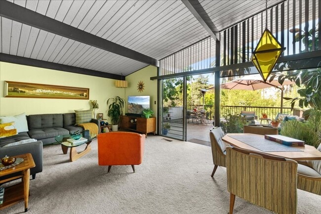 Photo - Woodland Hills Mid-Century Modern Retreat