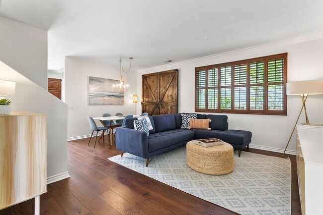 Photo - Exquisite beach home with Ocean and Harbor activities abound!