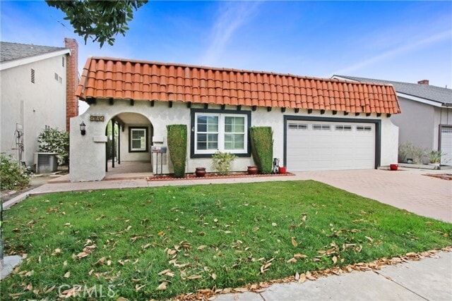 Photo - 1745 N Holbrook St House