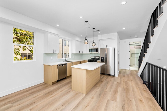 Photo - 4337 Dixie Canyon Ave