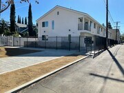 Photo - 1130 Browning Blvd