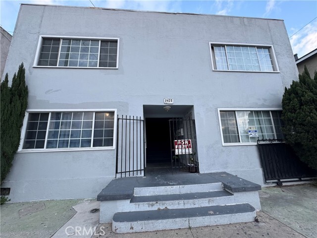 Photo - 1432 Cherry Ave Apartment