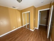 Photo - 40(718) Unit 40(718F)