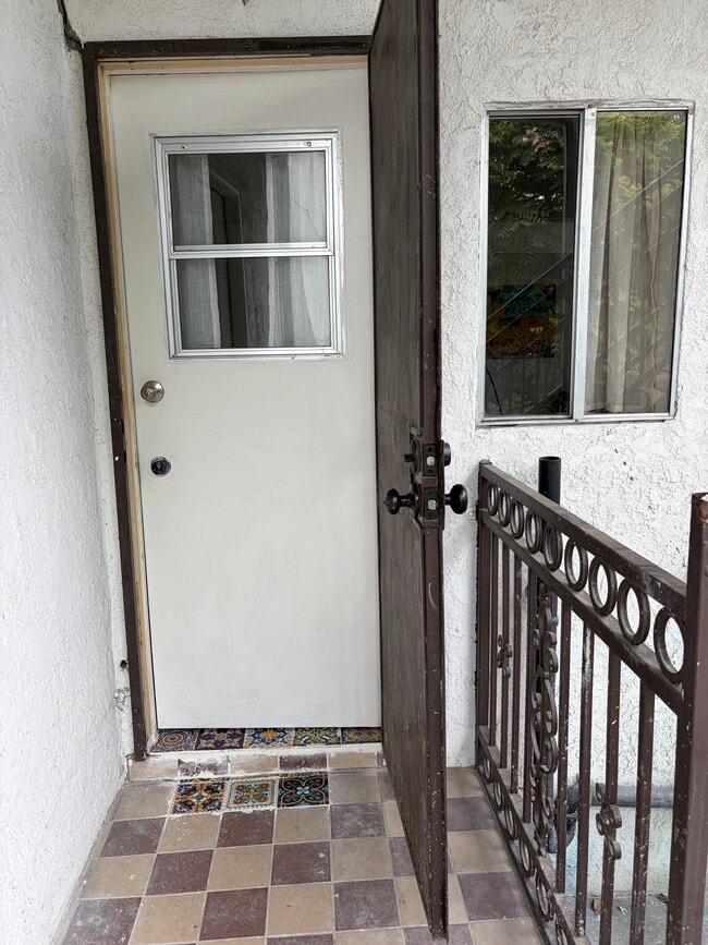 Photo - 1140 N Ditman Ave Unit Doyle Oasis Studio