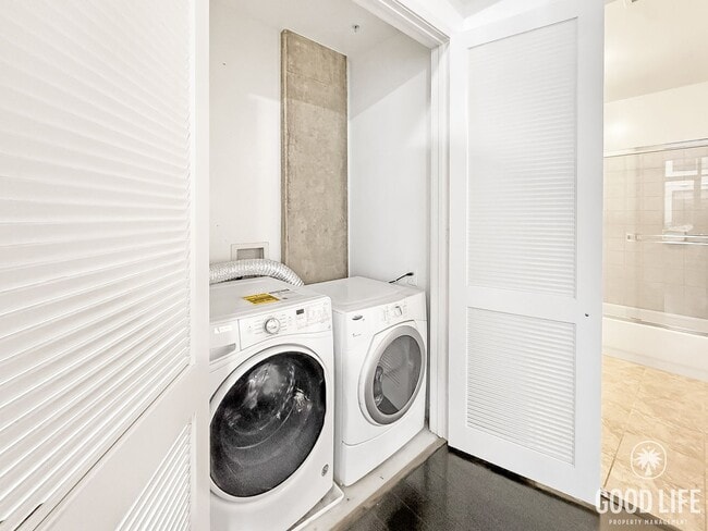 Photo - Modern 1BR/2BA Condo with 2 Parking Spaces...