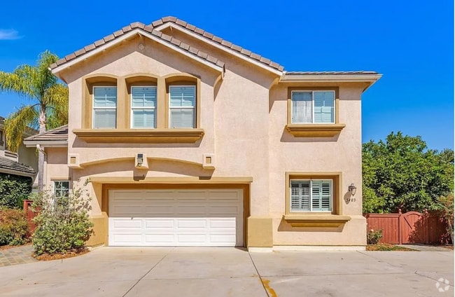 Building Photo - 5403 Foxtail Loop Rental