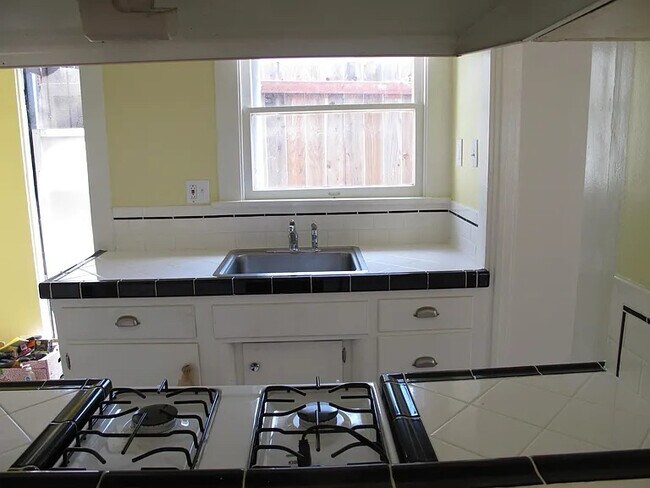 Photo - 342 1/2 4th Ave House