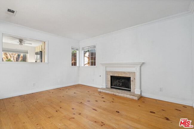 Photo - 4324 Willow Glen St