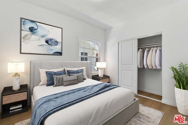 Photo - 1125 S Lake St Unit 3