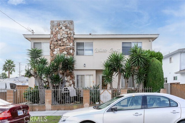 Photo - 4012 W 133rd St Unit 8