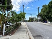 Photo - 130 E Sycamore Ave