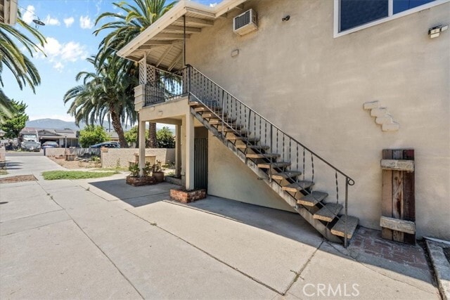 Photo - 5351 Maitland St