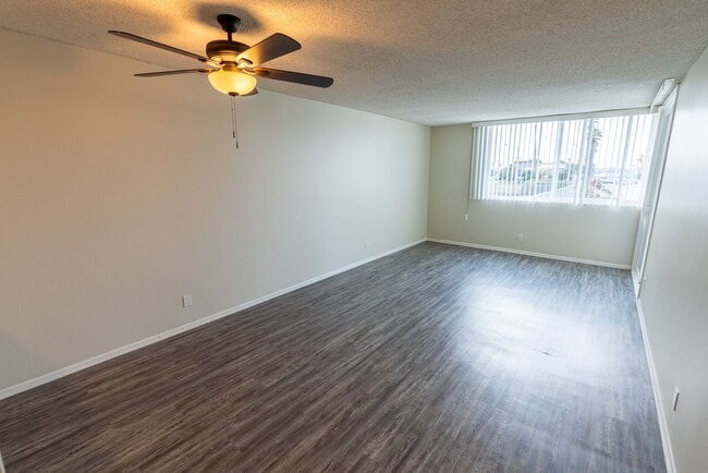 Photo - 4200 S Harbor Blvd