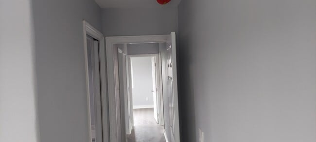 Building Photo - 3128 E 20th St