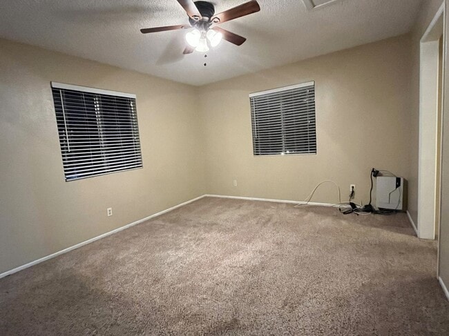 Photo - 4154 159th St