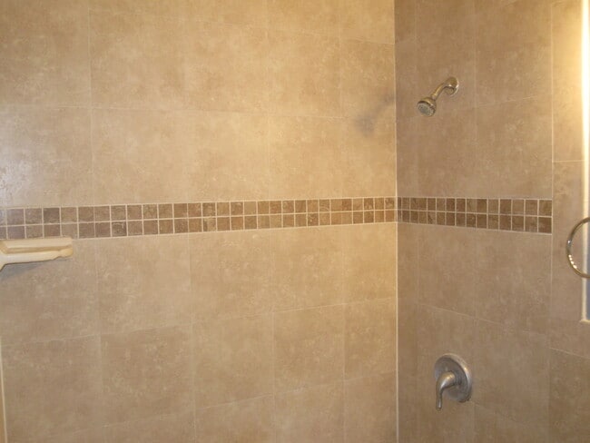 Photo - 215 Covina Ave Unit 3