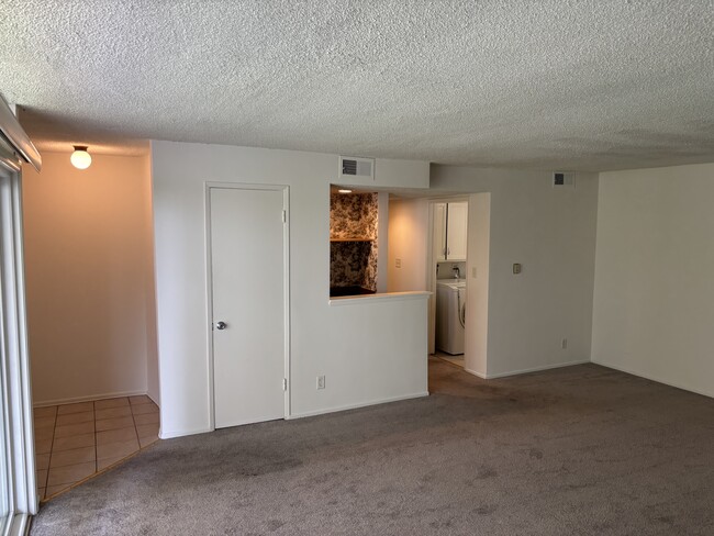 Photo - 11685 Gorham Ave Unit 4