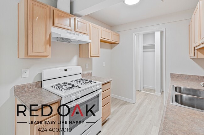 Photo - 1375 W San Bernardino Rd Unit 230