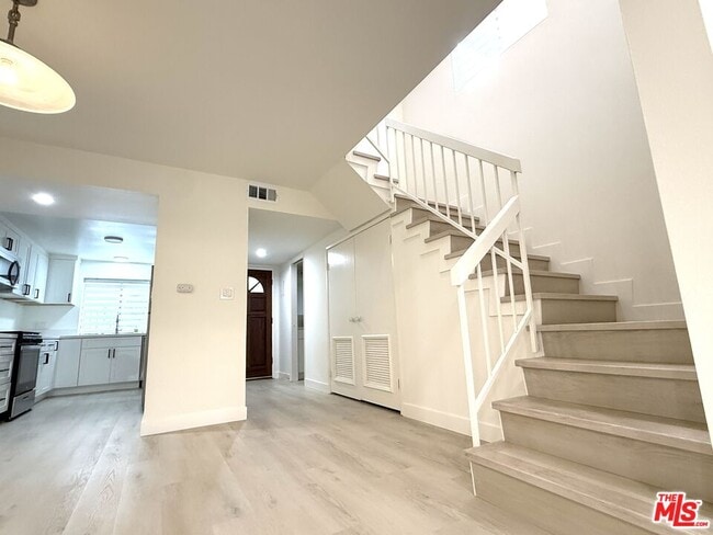 Photo - 3130 Montrose Ave