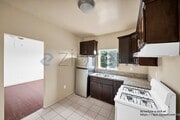 Photo - 1513 W 12th Pl