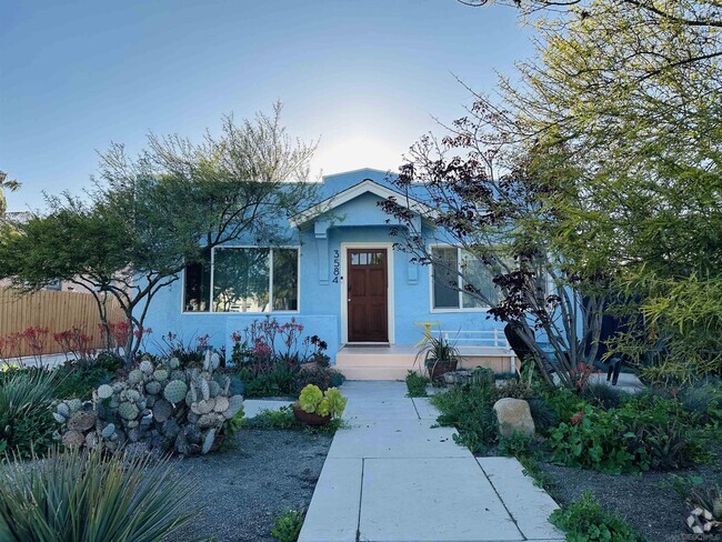 Building Photo - 3584 32nd St Rental
