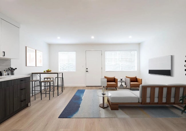 Photo - 611 Occidental Blvd Unit 3