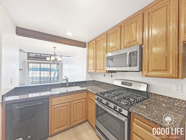 Photo - Luxury Loft-Style 1BR in La Jolla | 1,016 Sq Ft | 3 Levels with Balcony & Garage