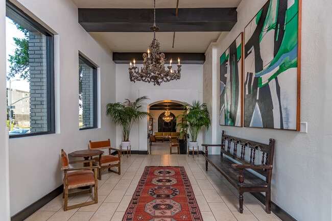 Photo - Kipling Apartments