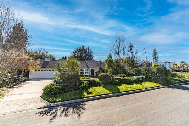 Photo - 16146 Otsego St