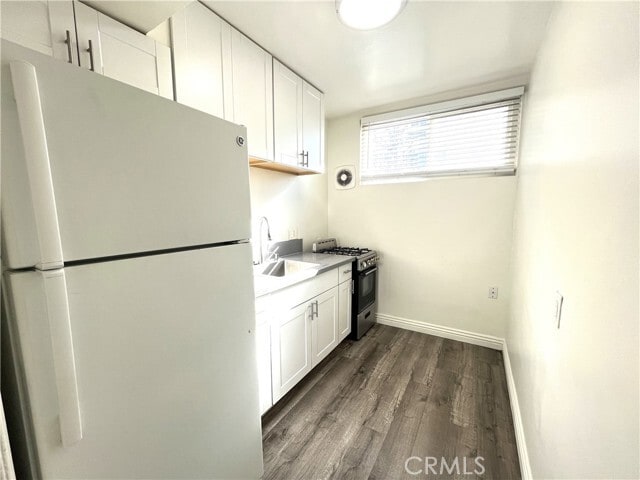 Photo - 12926 Doty Ave Unit 21