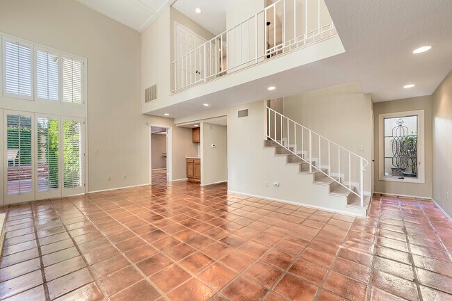 Photo - 369 Avenida Granada St