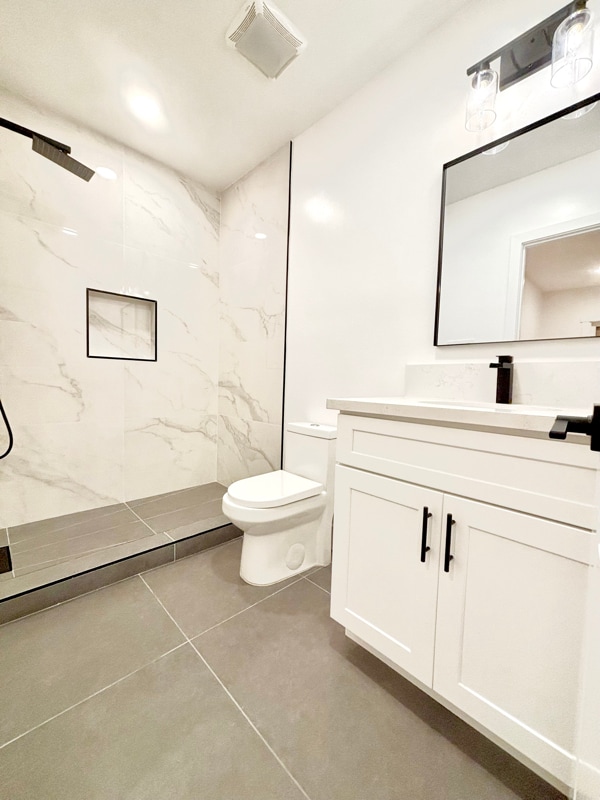 Photo - 852 Orange Ave